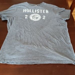 Men's Hollister T-shirt